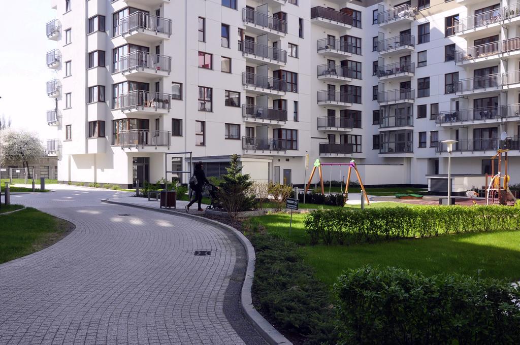 Prudentia Apartments Wola Warsaw Luaran gambar